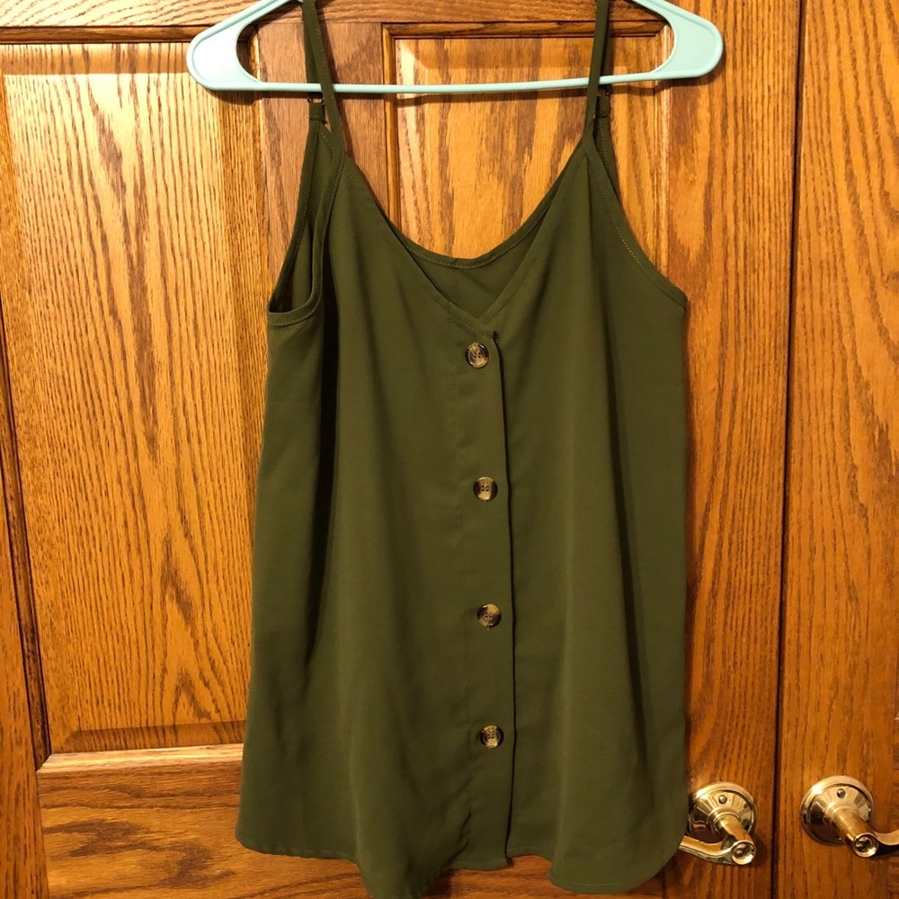 Olive Tank